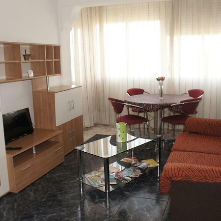Apartment Svetlana 2 アリカンテ エクステリア 写真